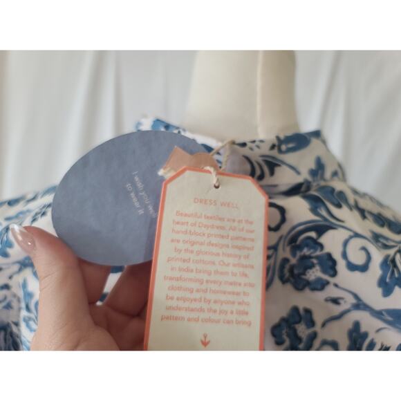 Daydress UK White Blue Hand Block Maxi Dress Medium Feminine New w Tags - Picture 8 of 8